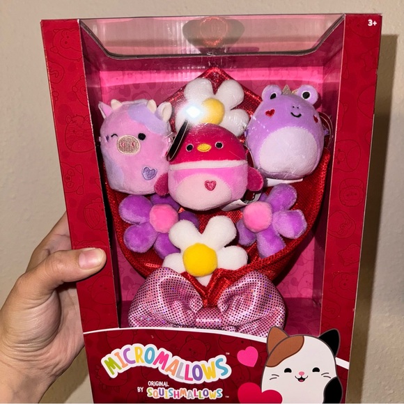 VALENTINES DAY SQUISHMALLOWS - Picture 5 of 5